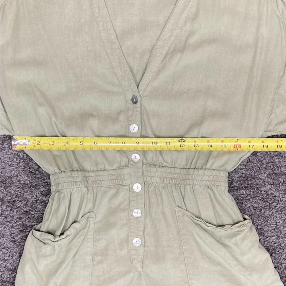 Zara sage green linen short sleeve V-neck elastic button front romper size M